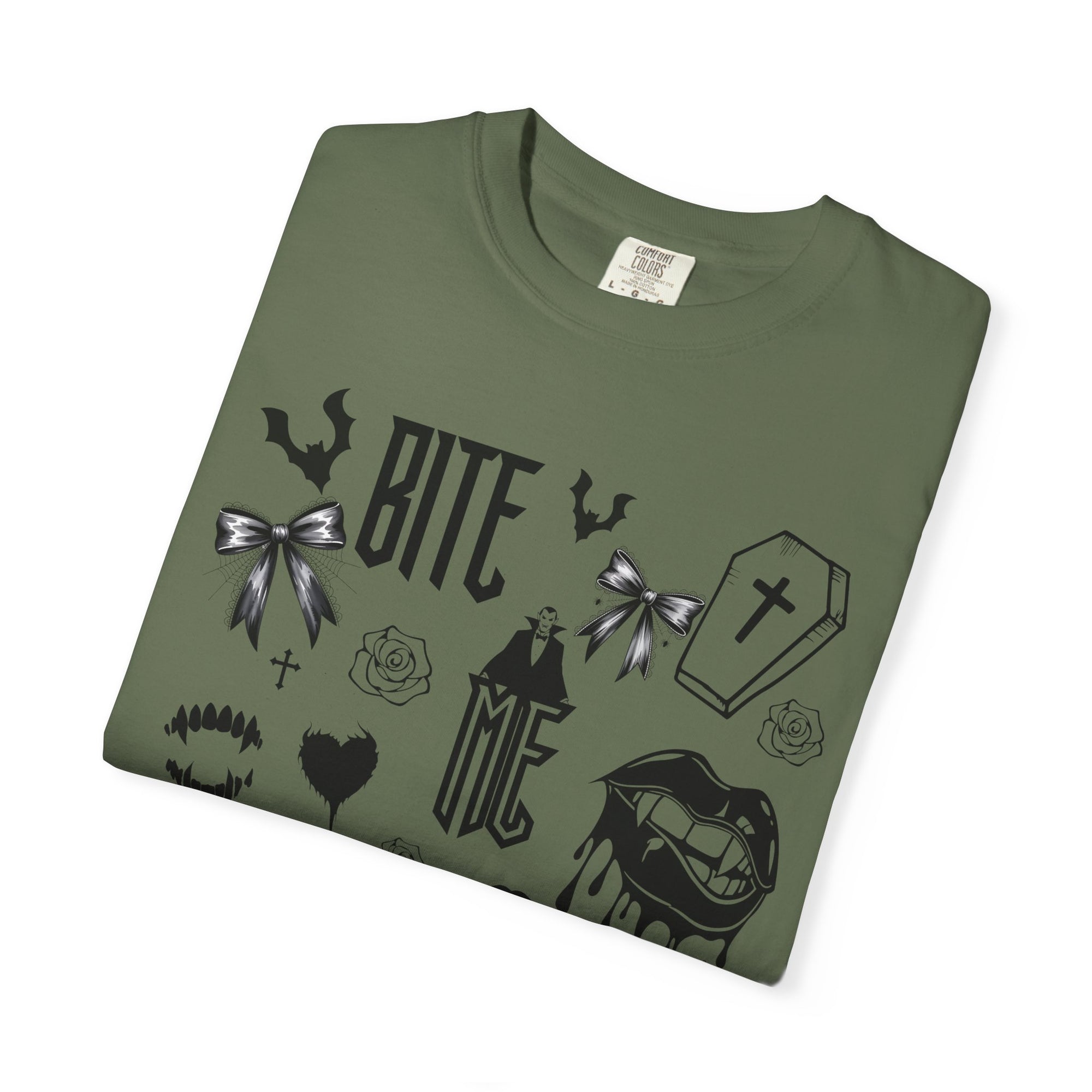 Sink your teeth into spooky season with this bold Bite Me vampire-inspired graphic tee! 🧛‍♂️🦇