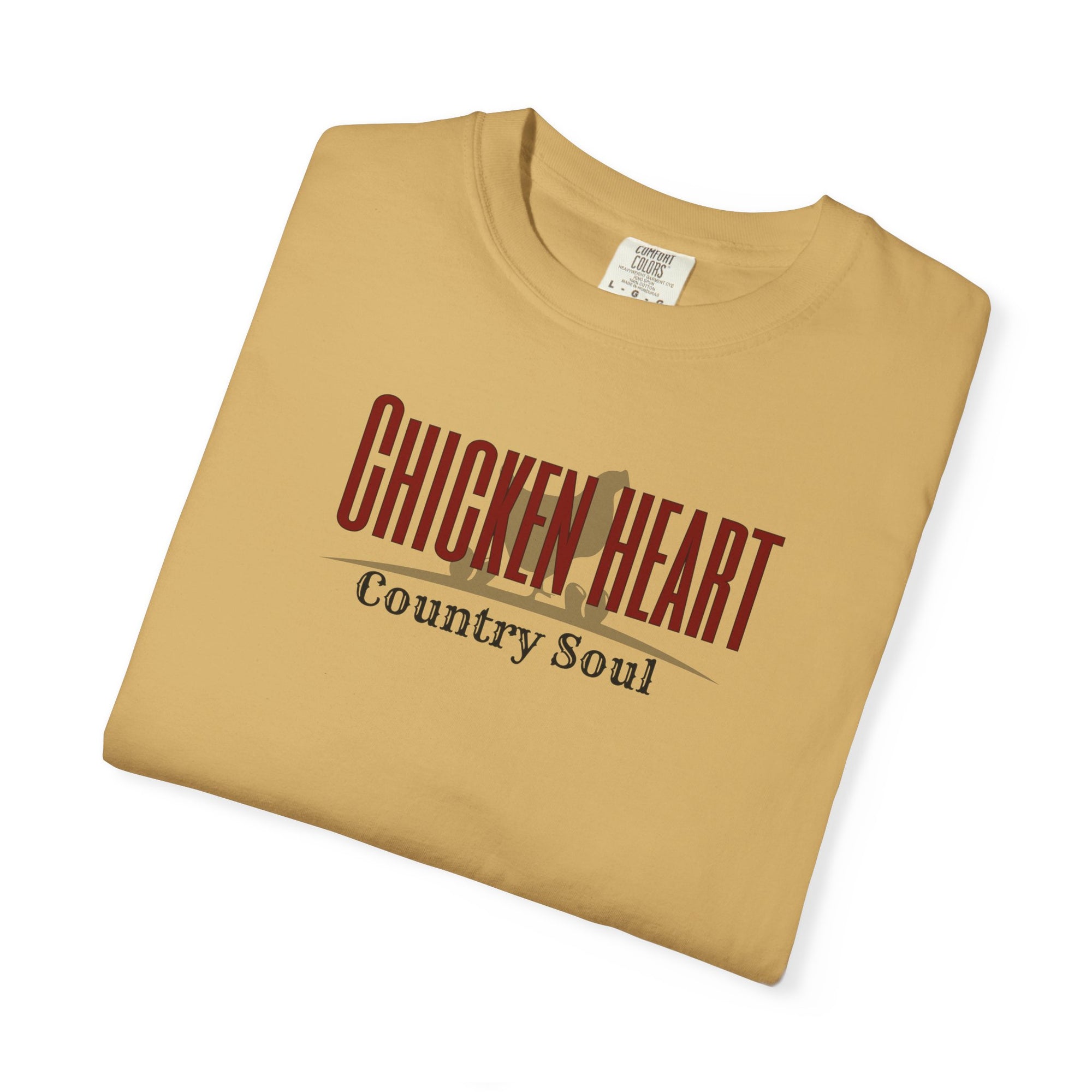 Chicken Heart Country Soul T-Shirt – Funny Chicken Lover Tee – Farmhouse Graphic Tee for Women – Country Girl Poultry Keeper Gift