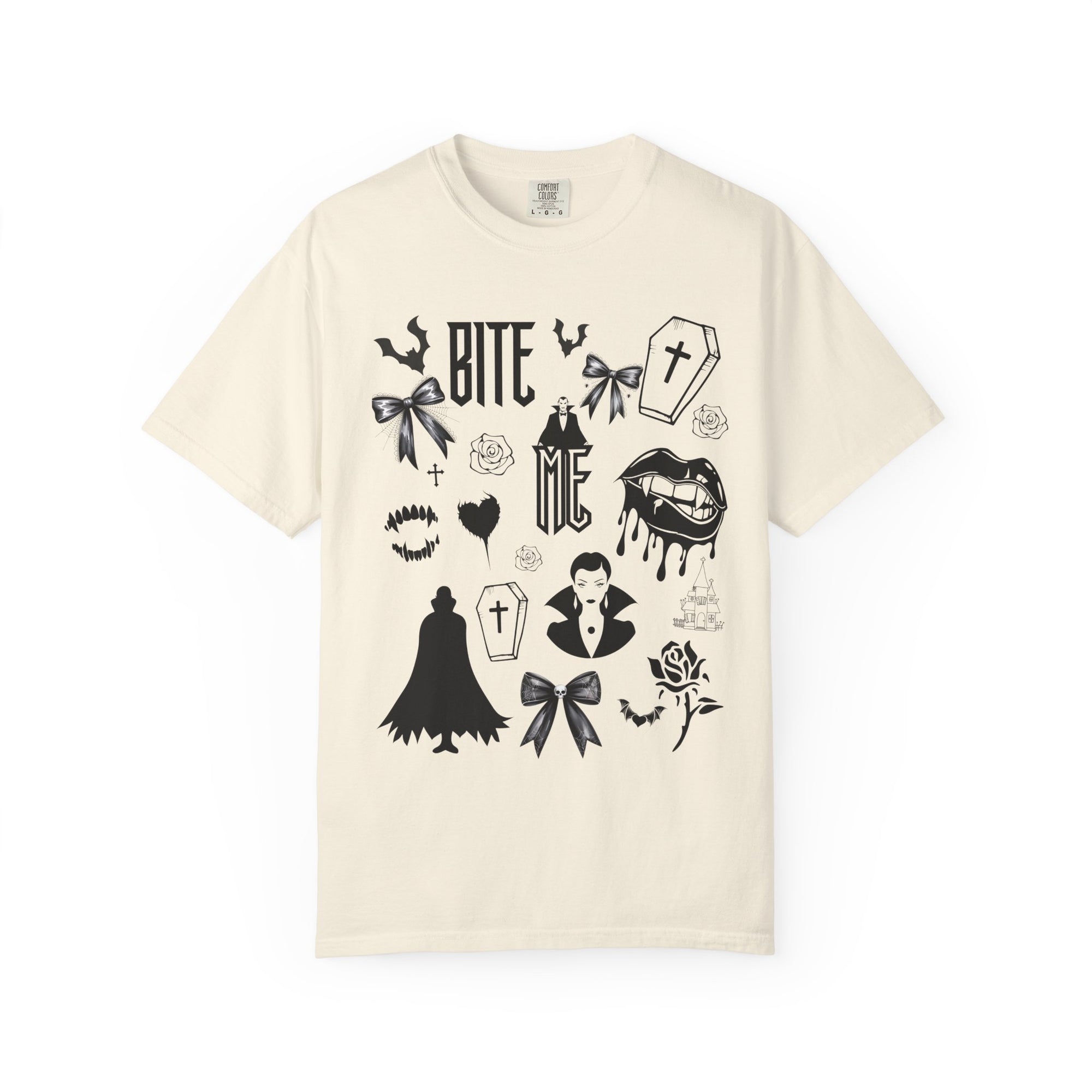 Sink your teeth into spooky season with this bold Bite Me vampire-inspired graphic tee! 🧛‍♂️🦇