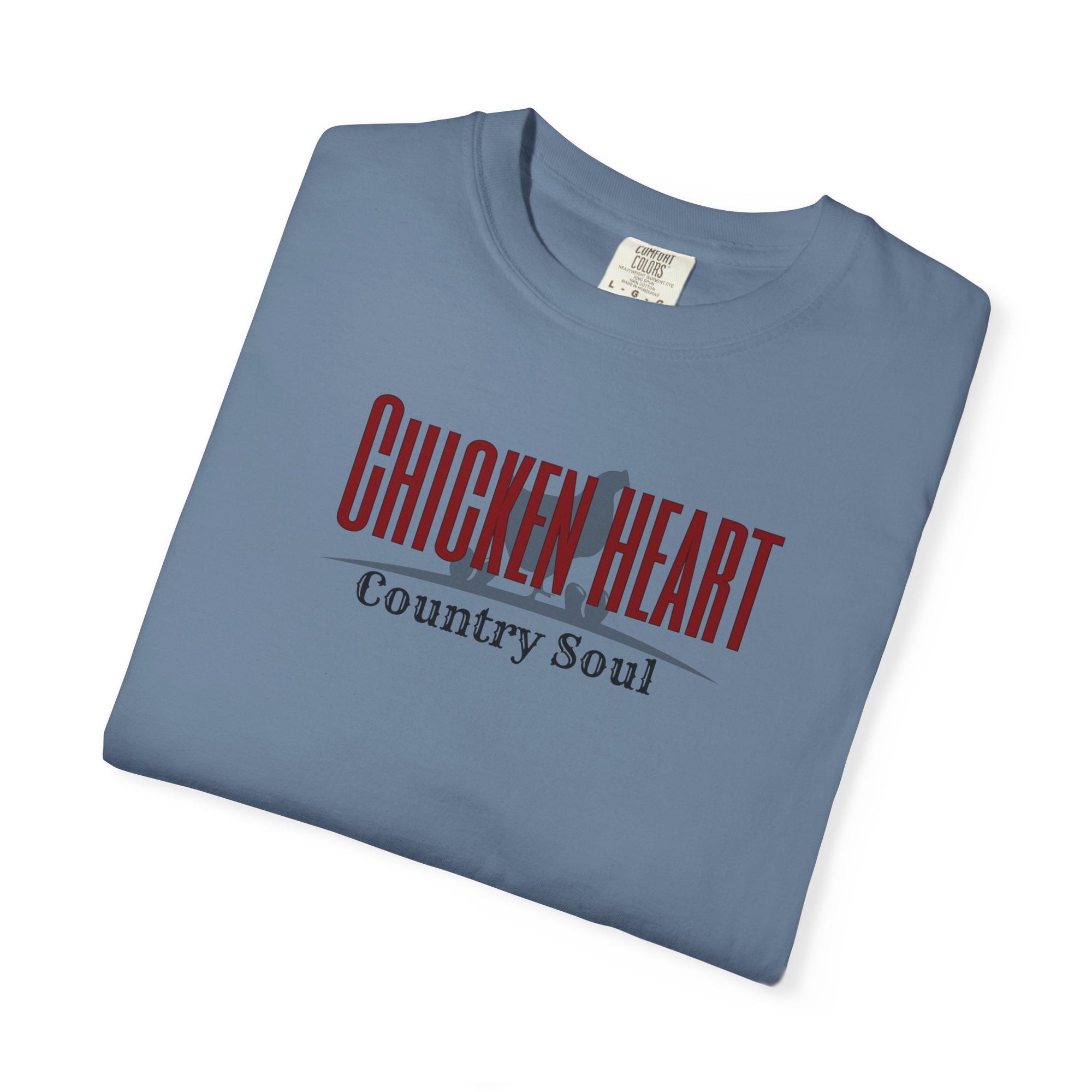 Chicken Heart Country Soul T-Shirt – Funny Chicken Lover Tee – Farmhouse Graphic Tee for Women – Country Girl Poultry Keeper Gift