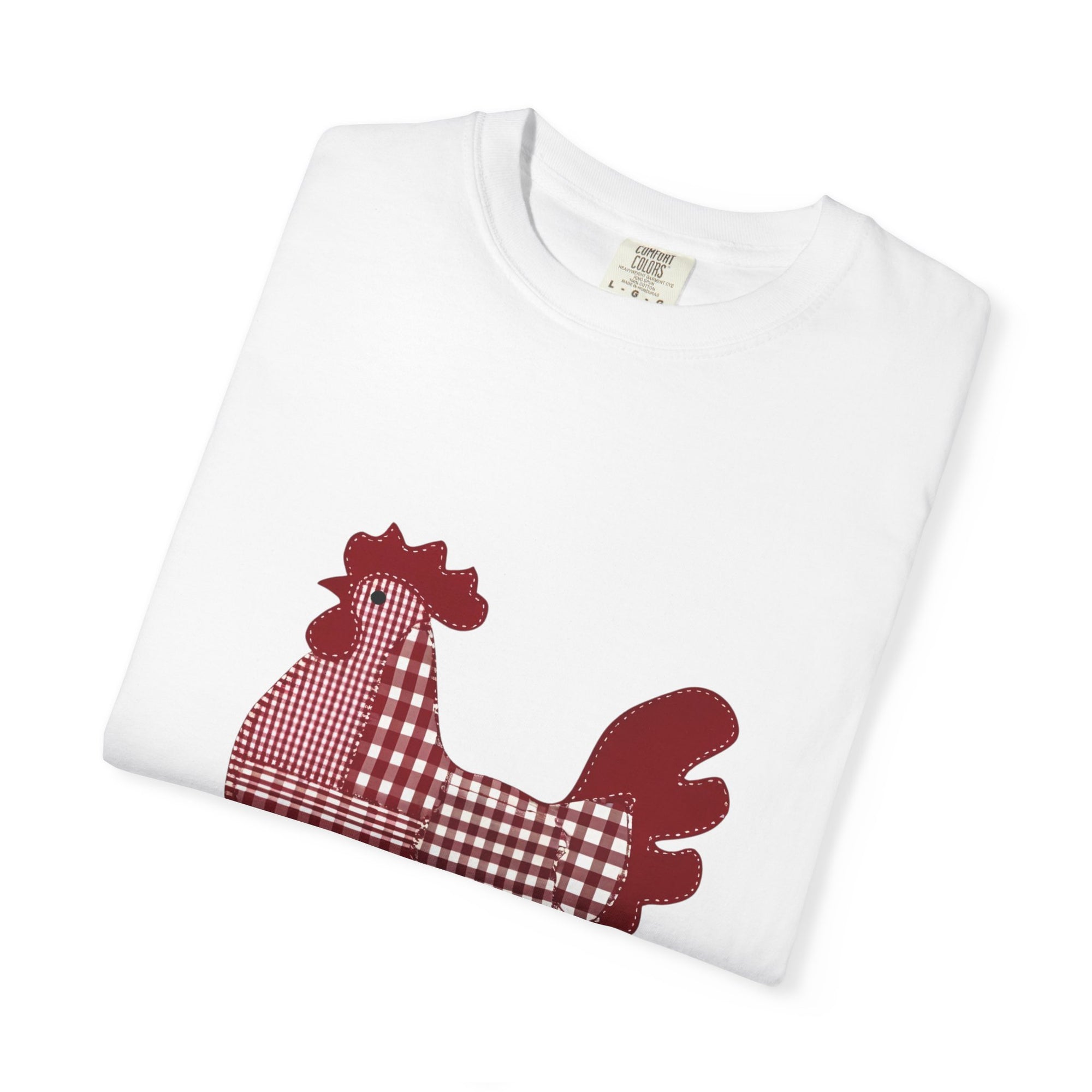 Red and White Gingham Farmhouse Style Chicken Graphic T-Shirt, Rustic Farm Tee, Unisex Casual Wear, Gift for Chicken Lovers, Outdoor Enthusiast T-shirt
