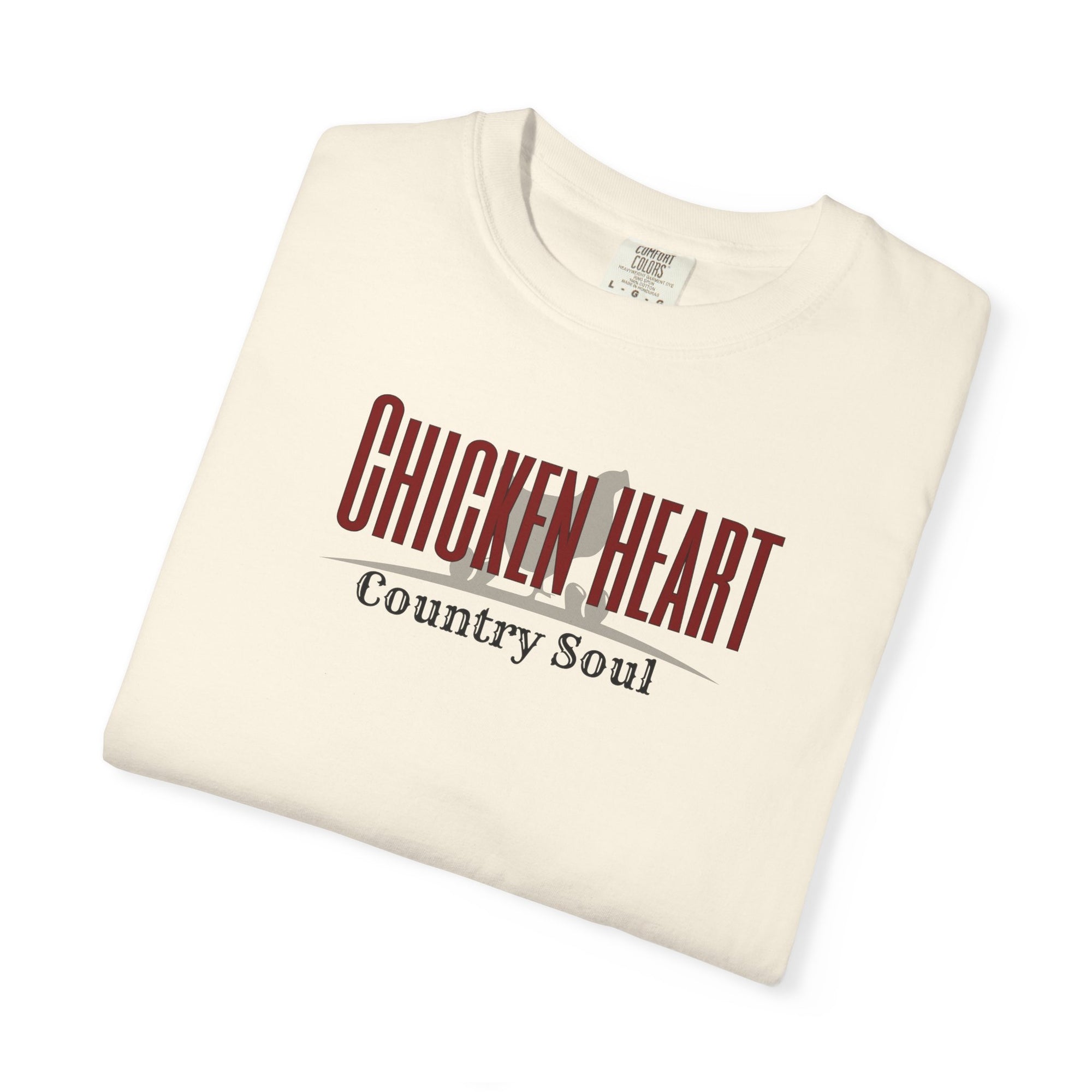 Chicken Heart Country Soul T-Shirt – Funny Chicken Lover Tee – Farmhouse Graphic Tee for Women – Country Girl Poultry Keeper Gift