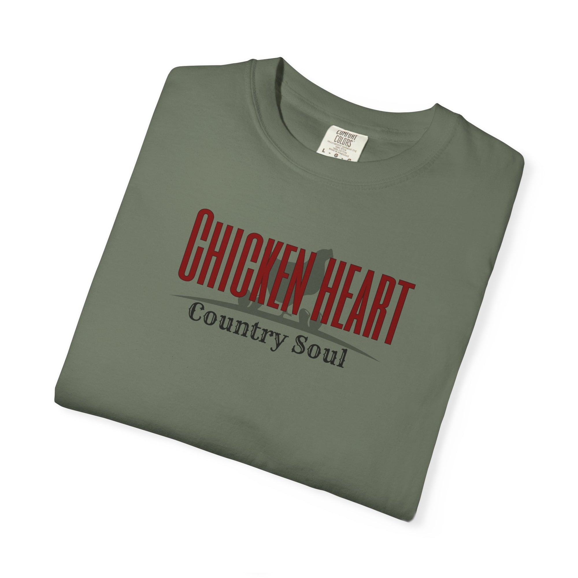 Chicken Heart Country Soul T-Shirt – Funny Chicken Lover Tee – Farmhouse Graphic Tee for Women – Country Girl Poultry Keeper Gift